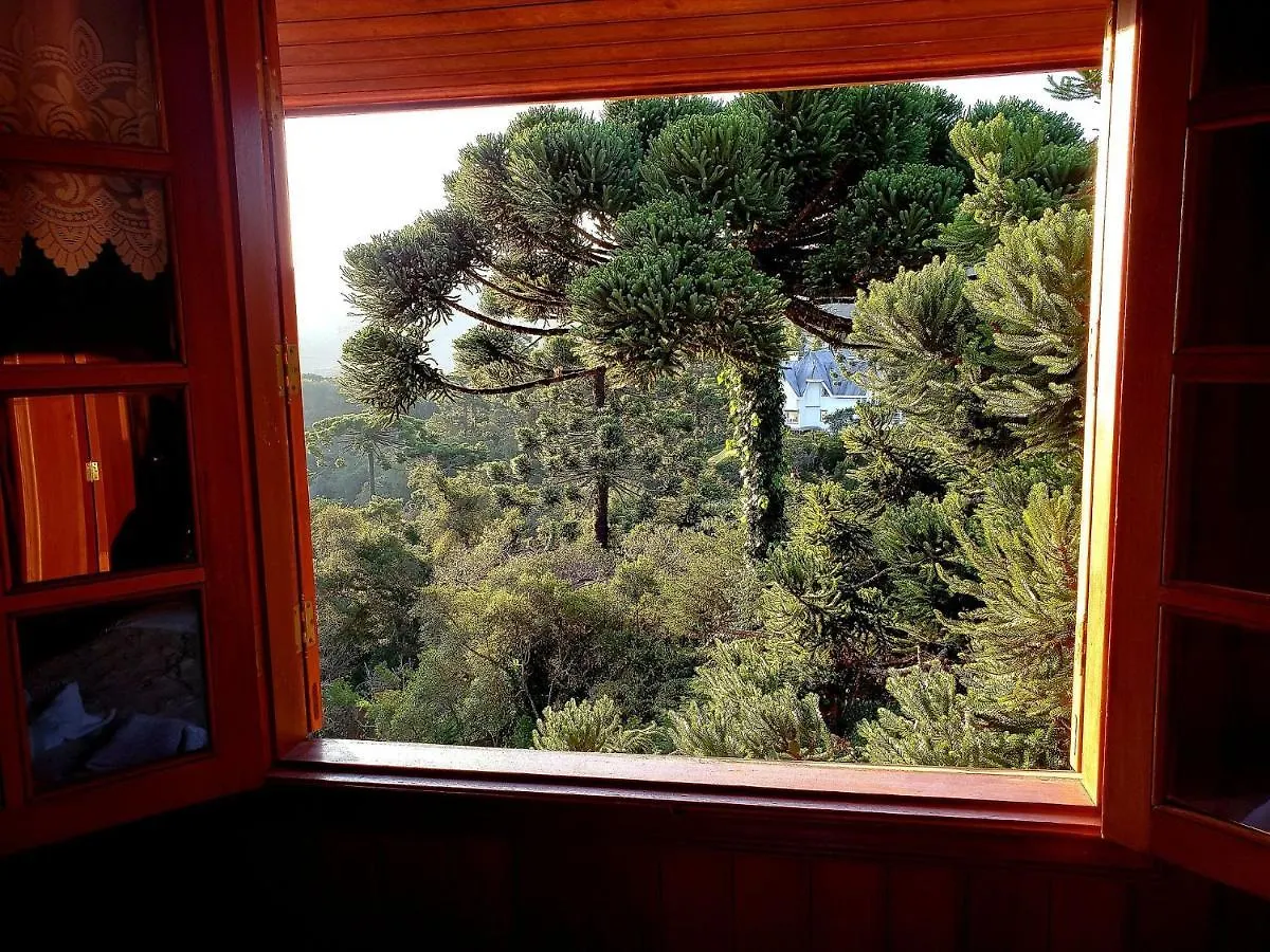 Mansao Austriaca Guesthouse Campos do Jordao