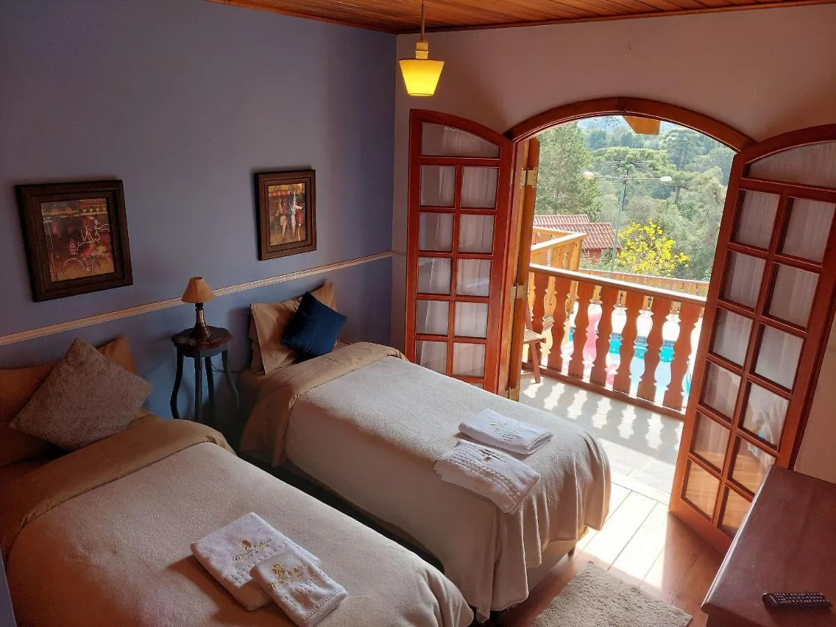 Mansao Austriaca Guesthouse Campos do Jordao